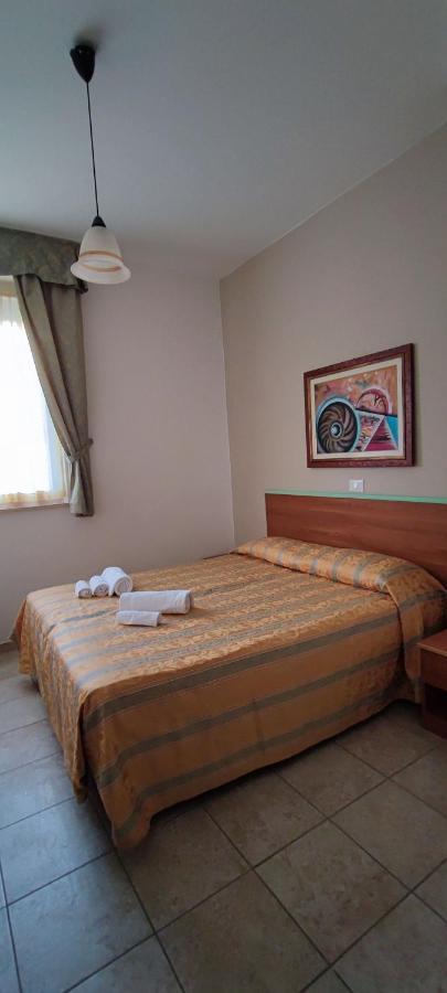 Hotel Zeus Lido Di Classe Room Only חדר תמונה