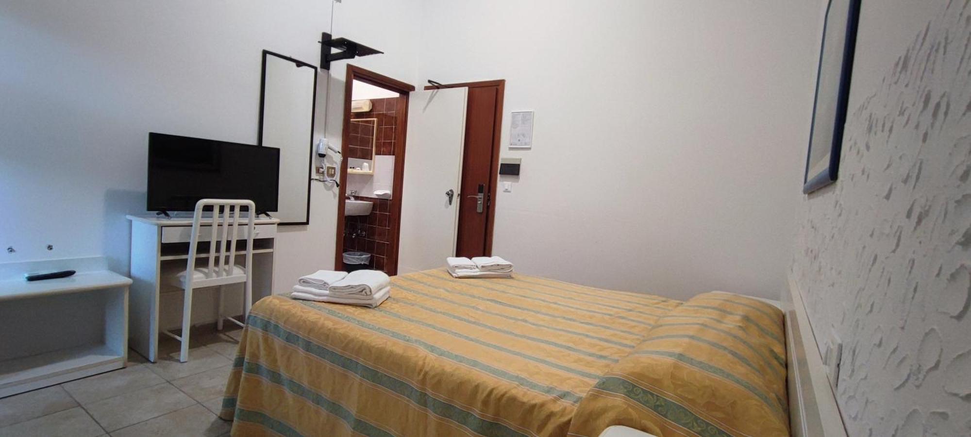Hotel Zeus Lido Di Classe Room Only מראה חיצוני תמונה