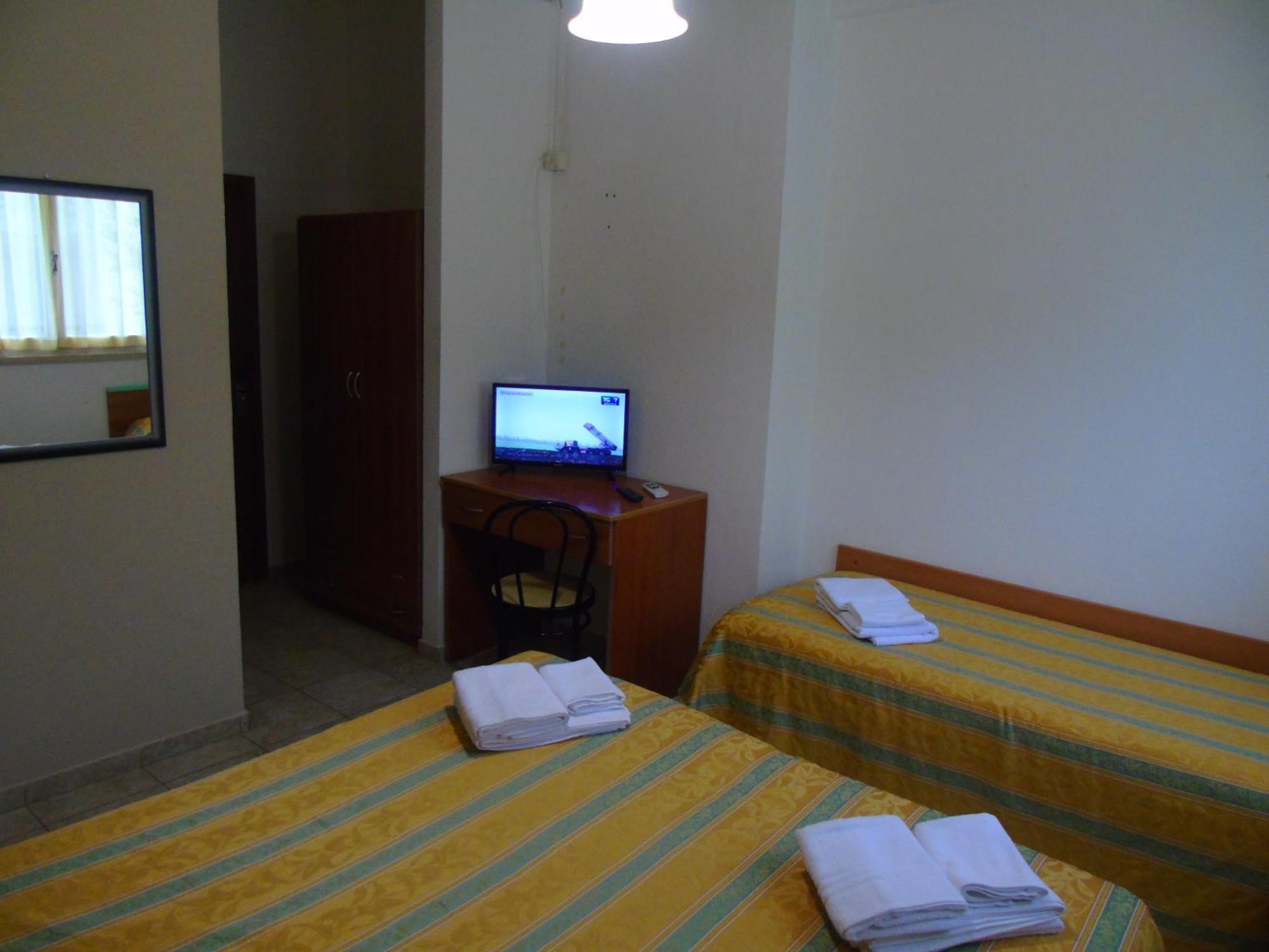 Hotel Zeus Lido Di Classe Room Only מראה חיצוני תמונה