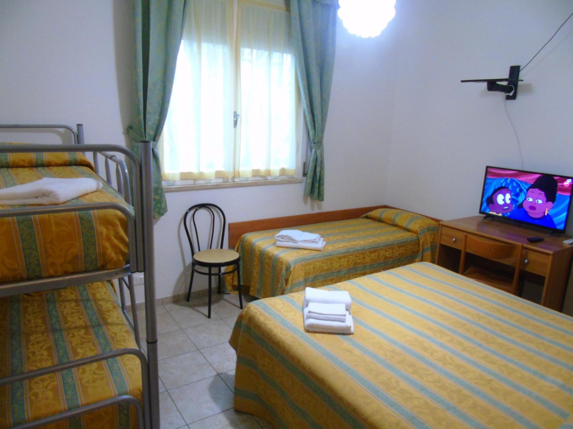 Hotel Zeus Lido Di Classe Room Only מראה חיצוני תמונה